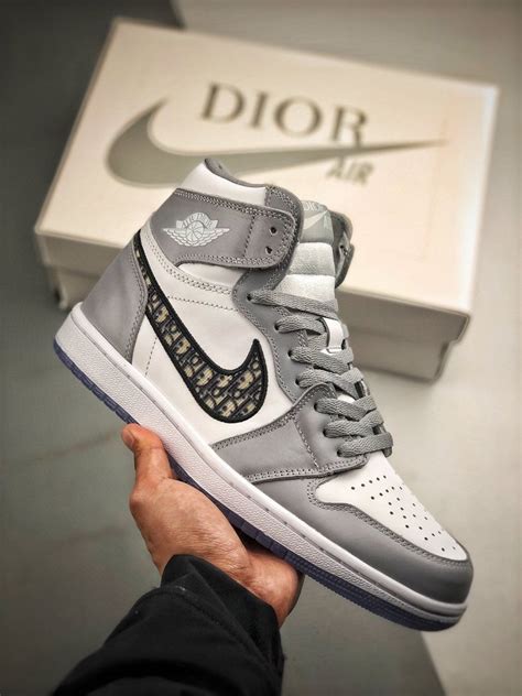 tenis dior hombre precio|dior jordan shoes for sale.